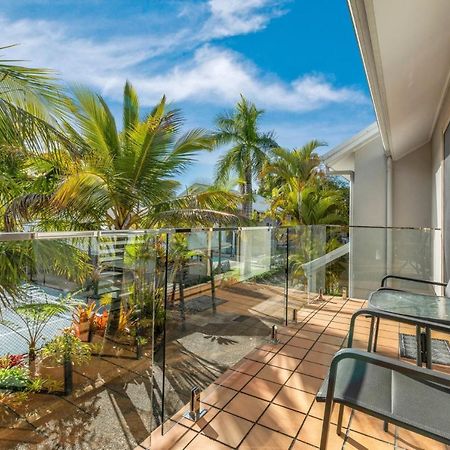 Pelican Beach Resort Noosaville Esterno foto