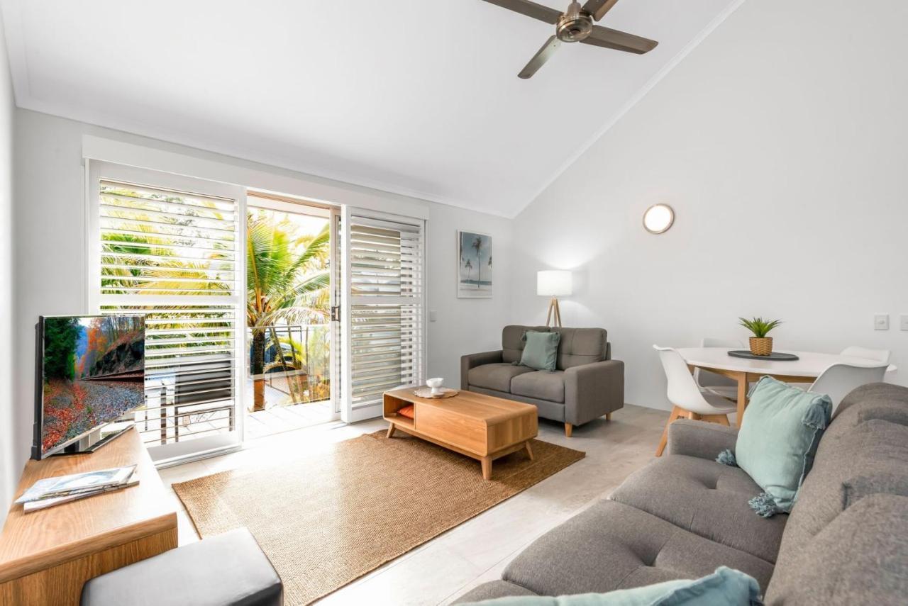 Pelican Beach Resort Noosaville Esterno foto
